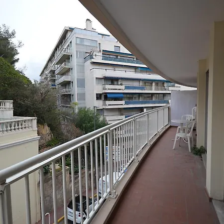 شقة Small Yet Convenient One-bedroom Flat *